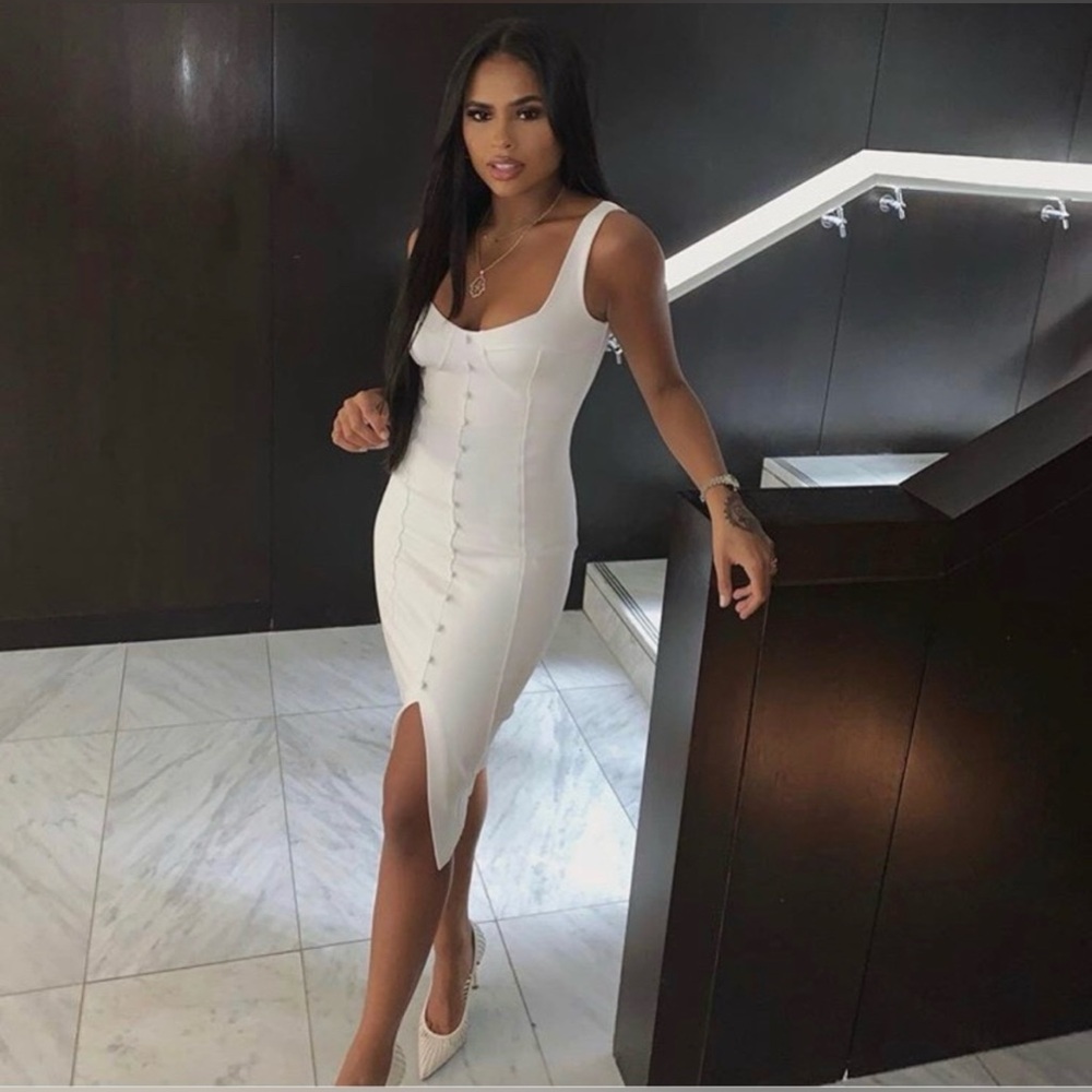 LAVISH ALICE CORSET DETAIL MIDI DRESS in WHITE